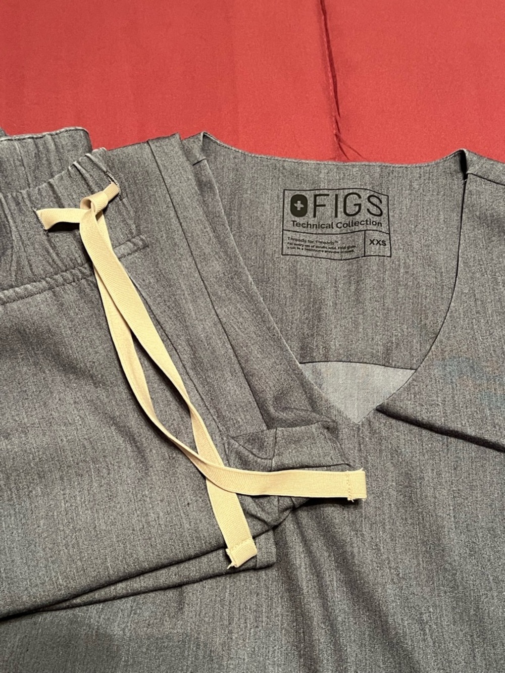 FIGS Scrub Set - Heather Denim Top and Bottoms